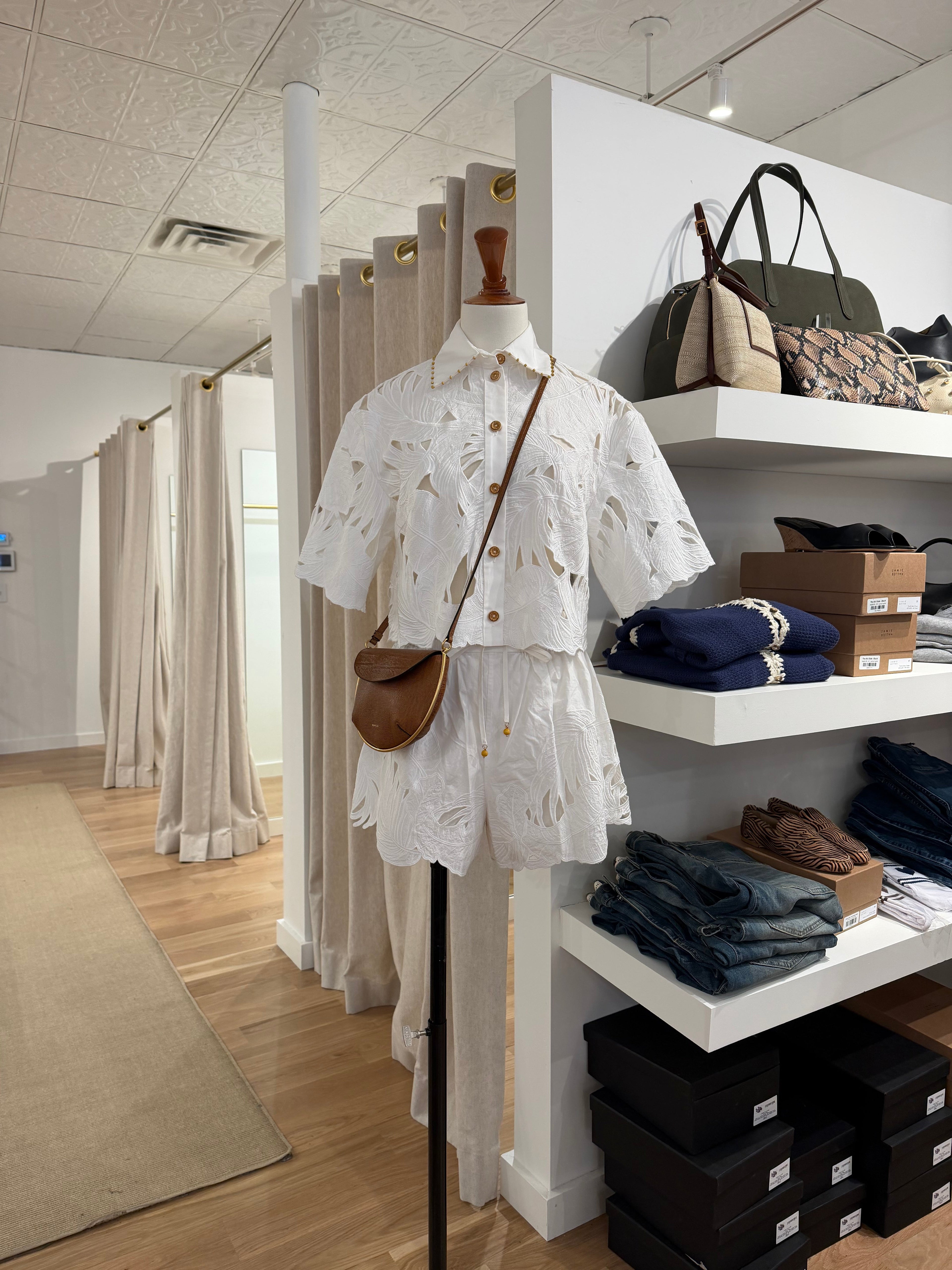 Mahon Embroidered Crop Shirt - Ivory
