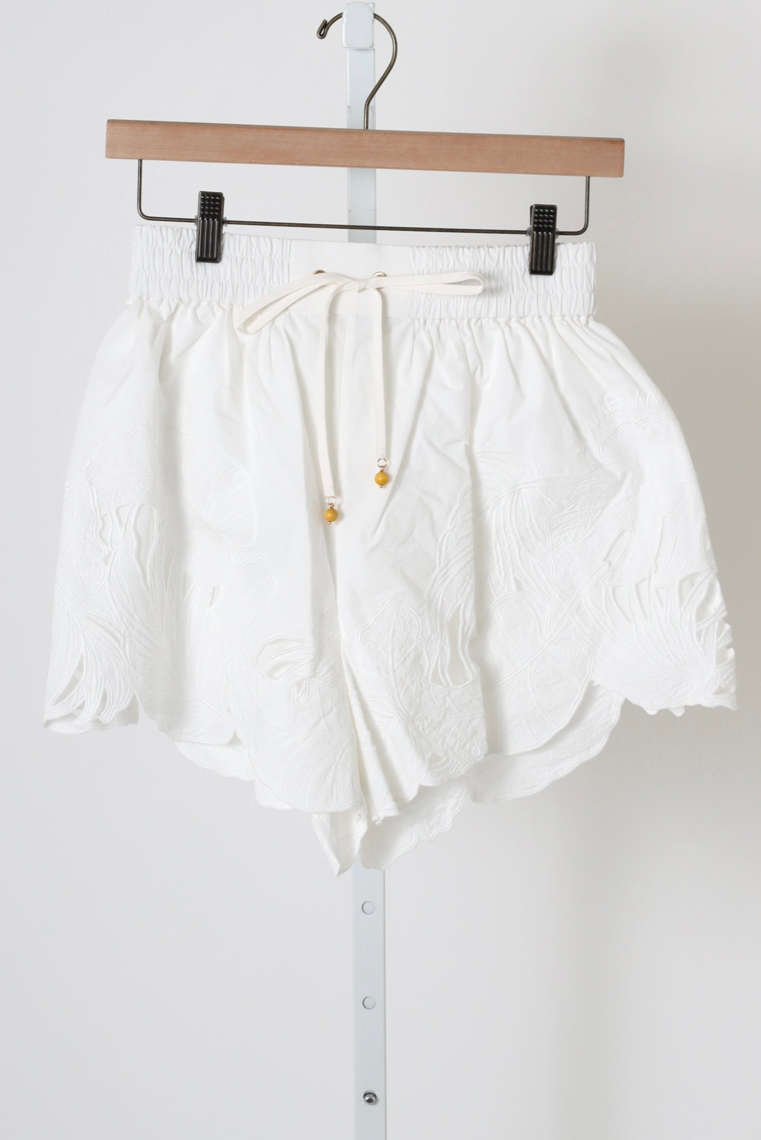 Mahon Embroidered Short - Ivory