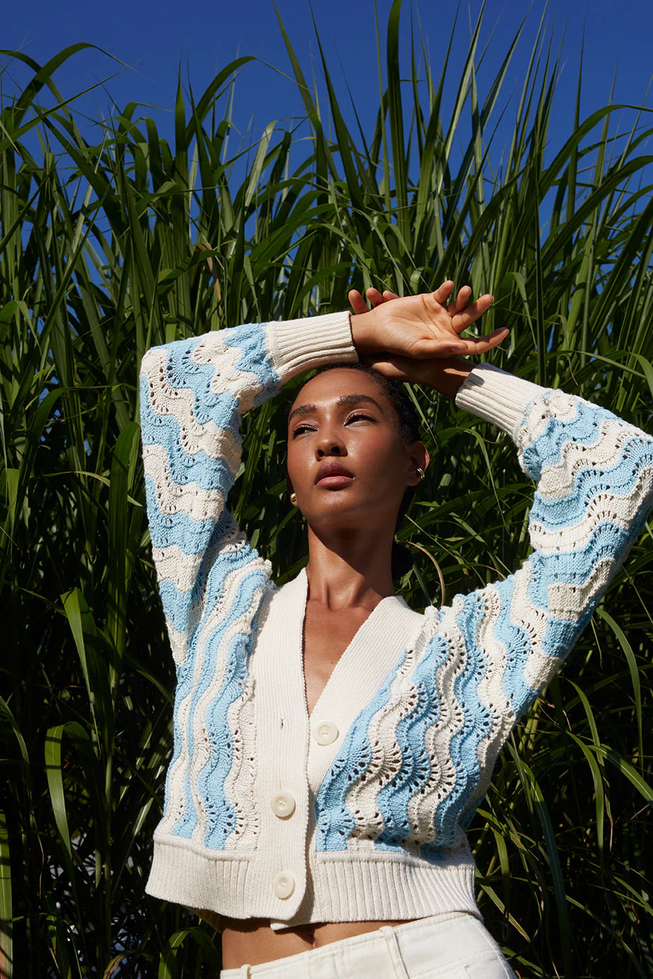 Luna Cardi - Ivory / Sky Blue